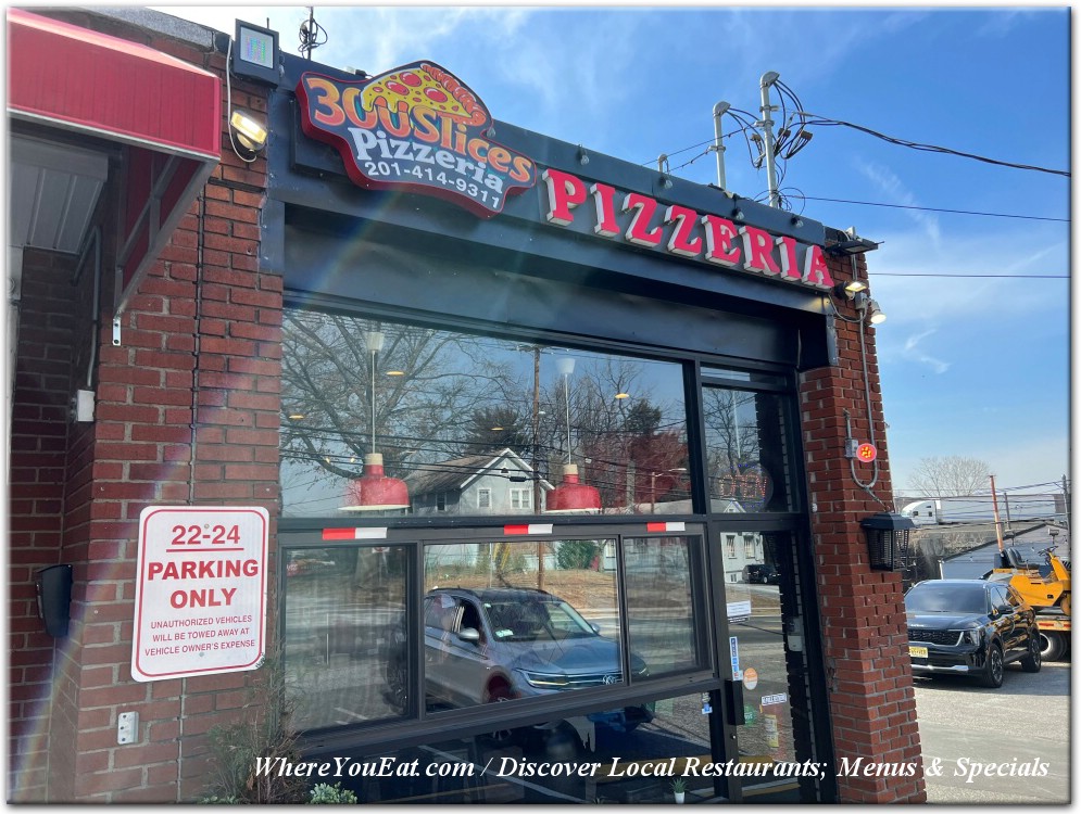 Contact 300 Slices Pizzeria